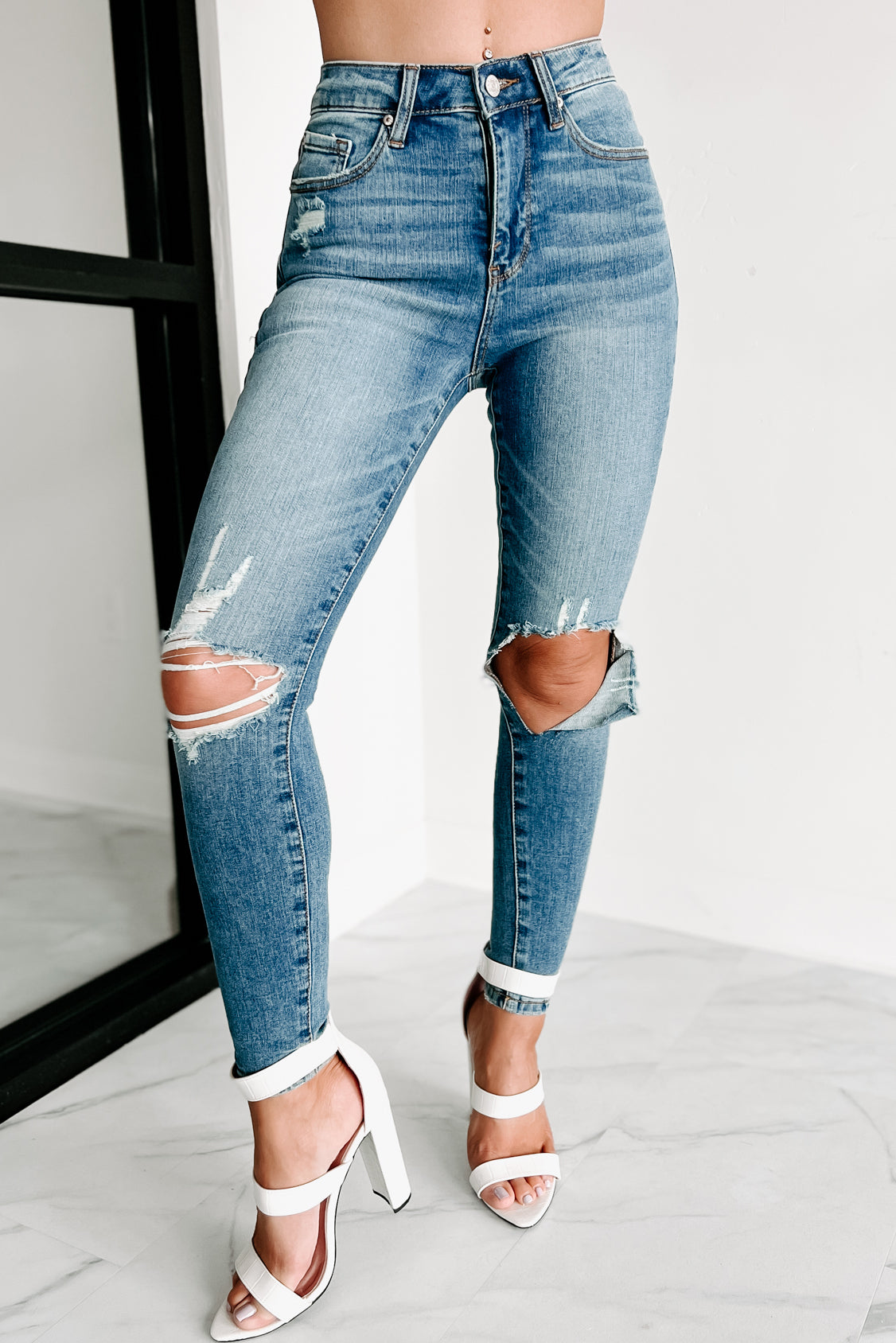 Rochester Dreams Mid Rise Special A Skinny Jeans (Medium Light)